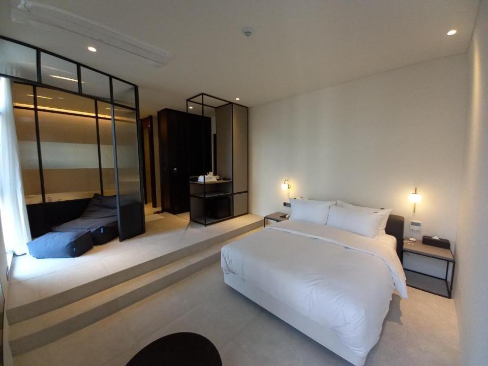 Hotel Libre Szihung Kültér fotó